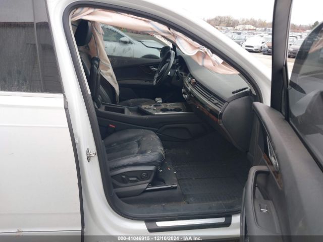 WA1VAAF79JD023276 Audi Q7 3.0t Premium