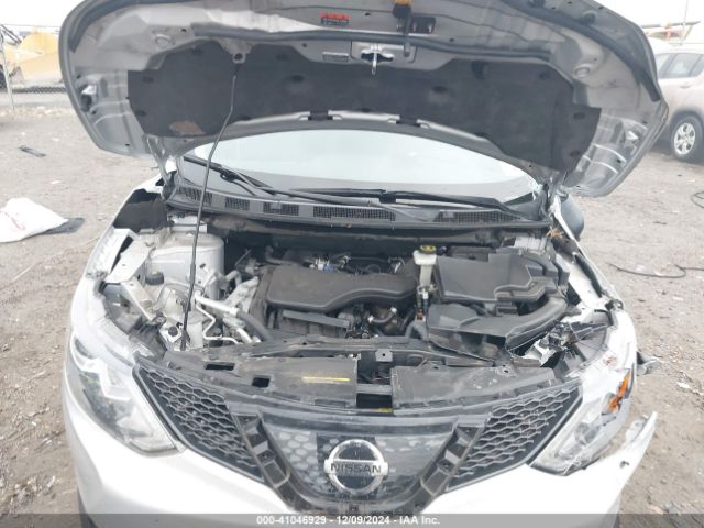 JN1BJ1CR1JW262326 Nissan Rogue Sport S