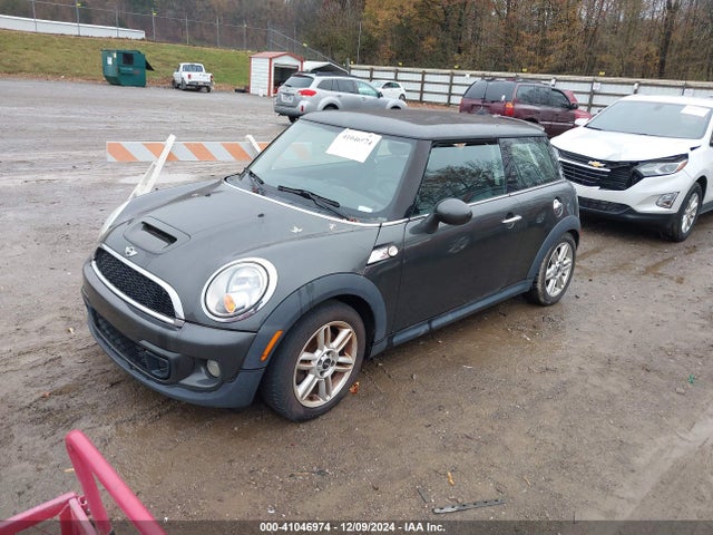 2012 MINI COOPER S WMWSV3C5XCTY28317 Photo 1