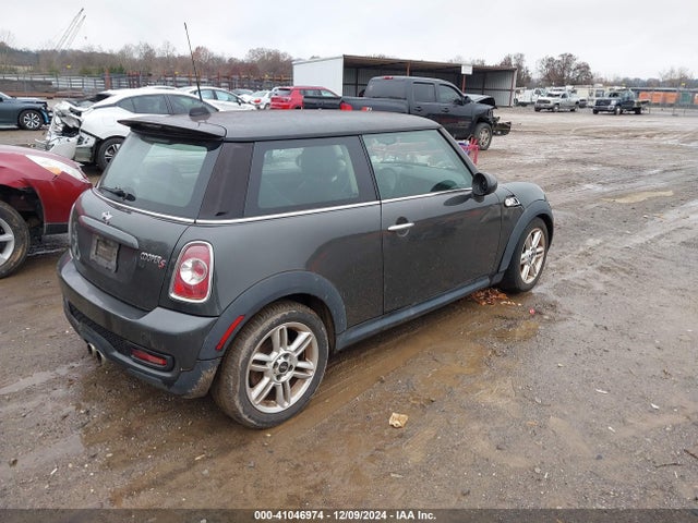 2012 MINI COOPER S WMWSV3C5XCTY28317 Photo 3