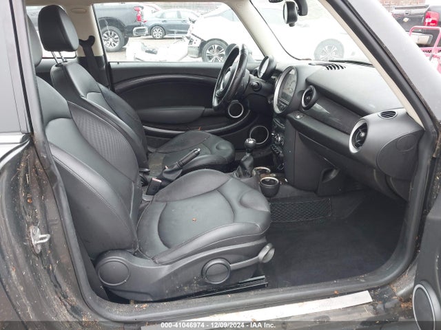 2012 MINI COOPER S WMWSV3C5XCTY28317 Photo 4