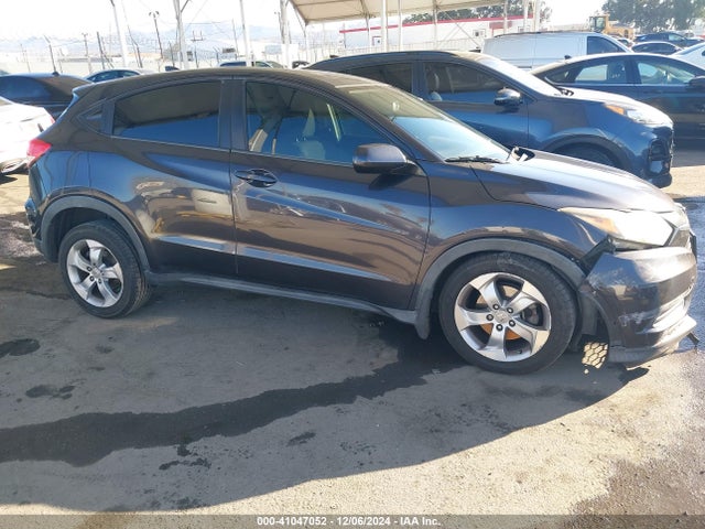 Honda HR-V LX 2016 3CZRU5H32GM727133 Image 1