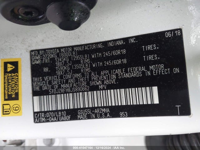 5TDJZRFH8JS890662 Toyota Highlander Xle