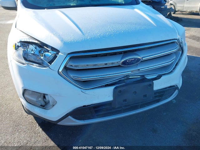 Ford ESCAPE SE 2017 1FMCU9G9XHUD37429 Image 6