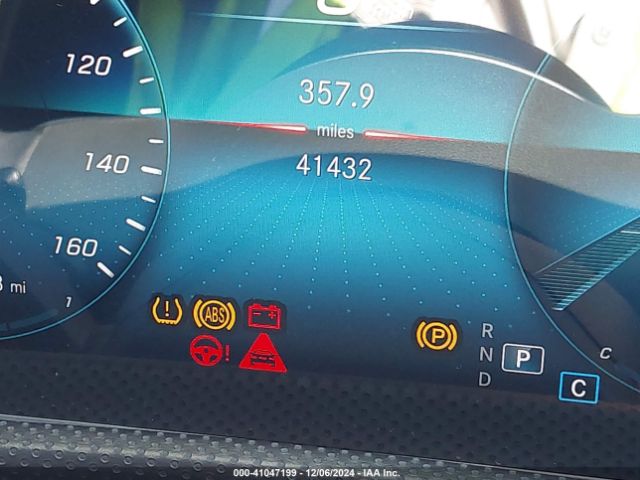 WDD3G4EB4KW021482 Mercedes-Benz A 220