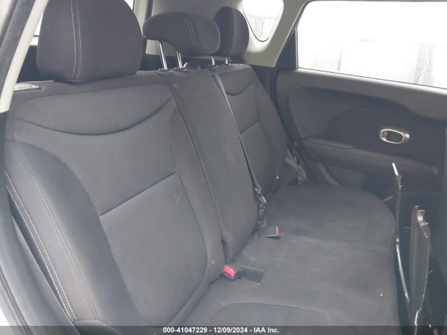 KNDJN2A25G7850273 KIA Soul