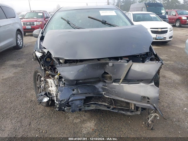 Toyota Prius Two 2014 JTDKN3DU9E0385915 Image 6