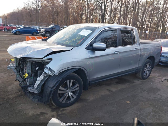 Honda Ridgeline Rts 2017 5FPYK3F4XHB017465 Image 2