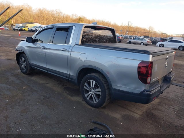 Honda Ridgeline Rts 2017 5FPYK3F4XHB017465 Image 3