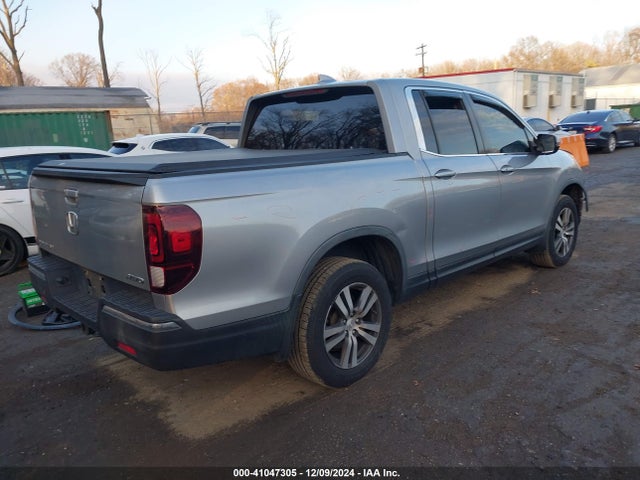 Honda Ridgeline Rts 2017 5FPYK3F4XHB017465 Image 4