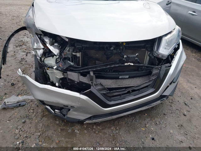 Nissan ROGUE S 2018 KNMAT2MT1JP617797 Image 17