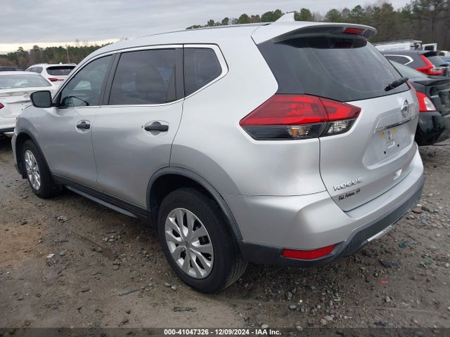 Nissan ROGUE S 2018 KNMAT2MT1JP617797 Image 3