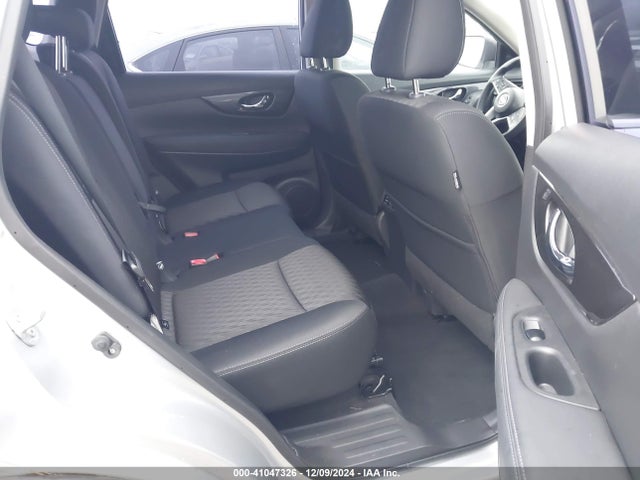 Nissan ROGUE S 2018 KNMAT2MT1JP617797 Image 8