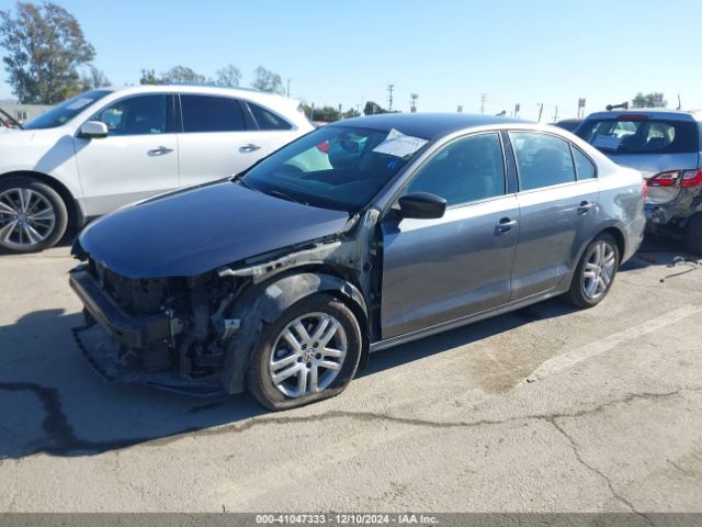 3VW2K7AJXFM215987 Volkswagen Jetta 2.0l S