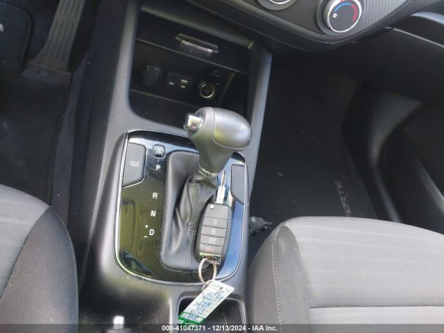3KPFL4A75JE241274 KIA FORTE S