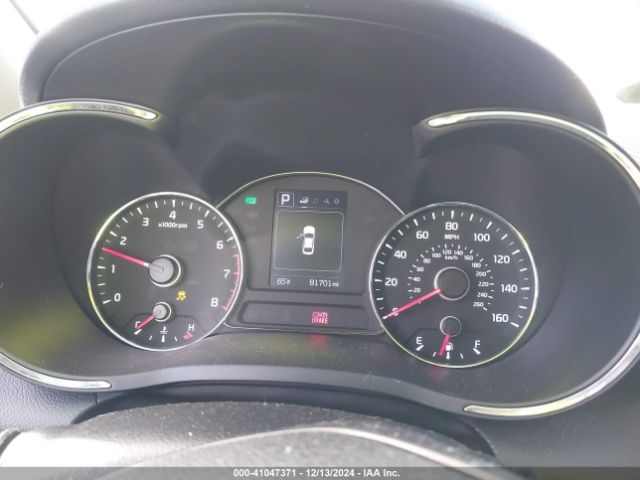 3KPFL4A75JE241274 KIA FORTE S