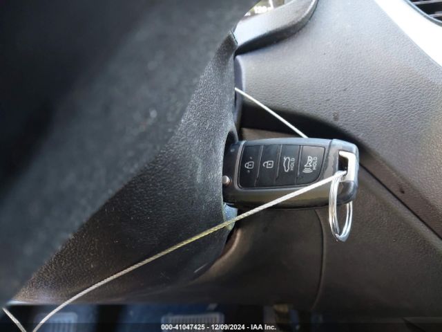3KPC24A33JE007279 Hyundai ACCENT SE