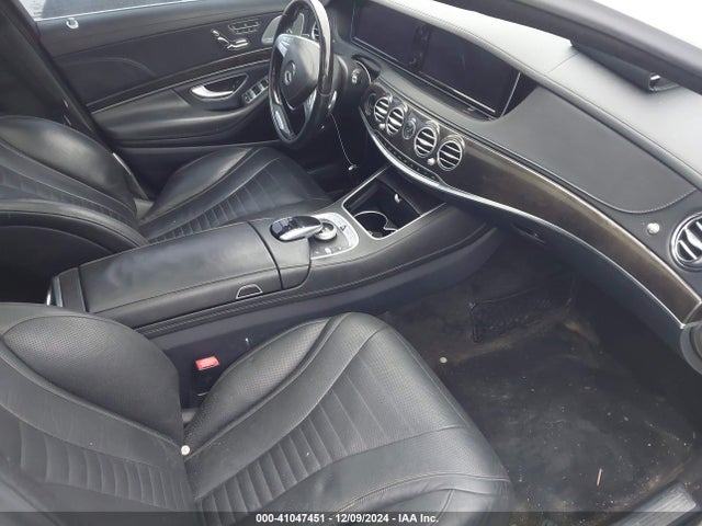 WDDUG8CBXGA234570 Mercedes-Benz S 550