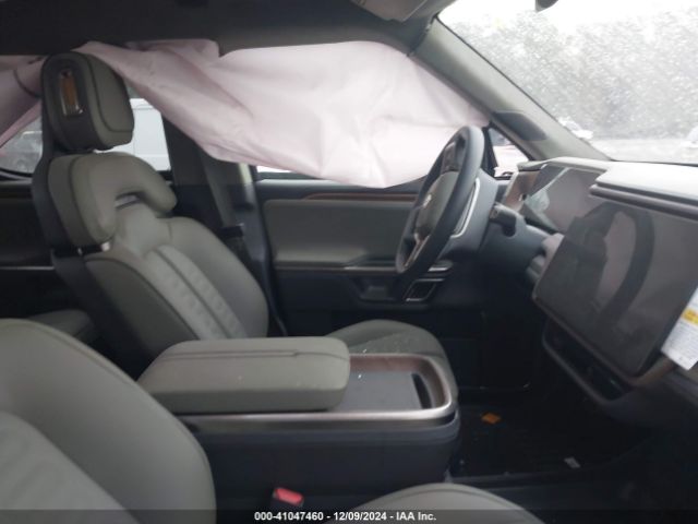 2023 RIVIAN R1T 7FCTGBAA7PN029823 Photo 4