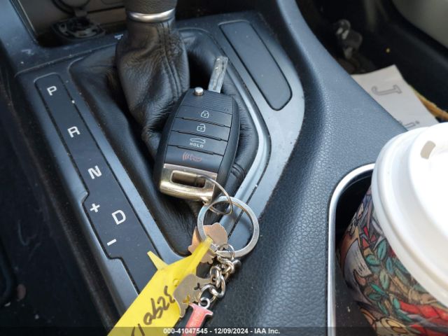 KNAGM4A79F5531230 KIA Optima Lx
