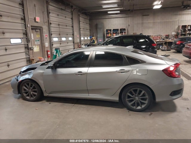 Honda CIVIC EX 2019 19XFC1F35KE009201 Image 14