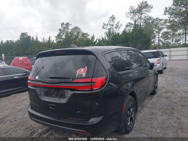 2022 CHRYSLER PACIFICA HYBRID 2C4RC1S72NR227458 Photo 3