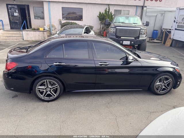 55SWF6EB1KU295635 Mercedes-Benz Amg C 43 4matic