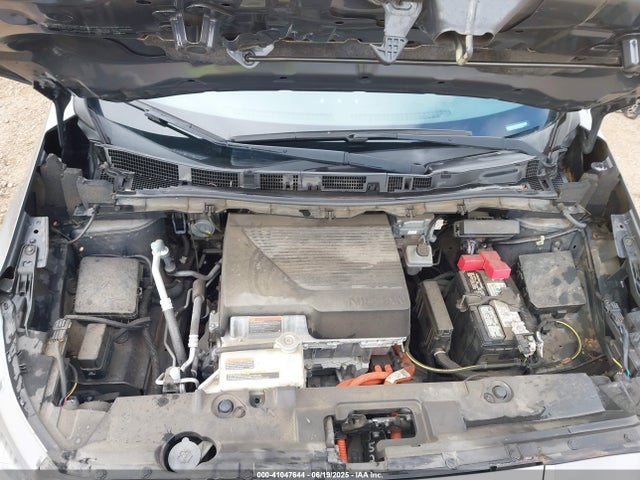 1N4AZ1CP2KC319187 Nissan 2019