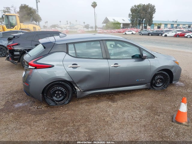 1N4AZ1CP2KC319187 Nissan 2019
