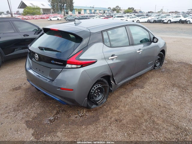 1N4AZ1CP2KC319187 Nissan 2019