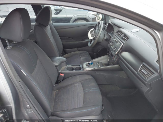 1N4AZ1CP2KC319187 Nissan 2019