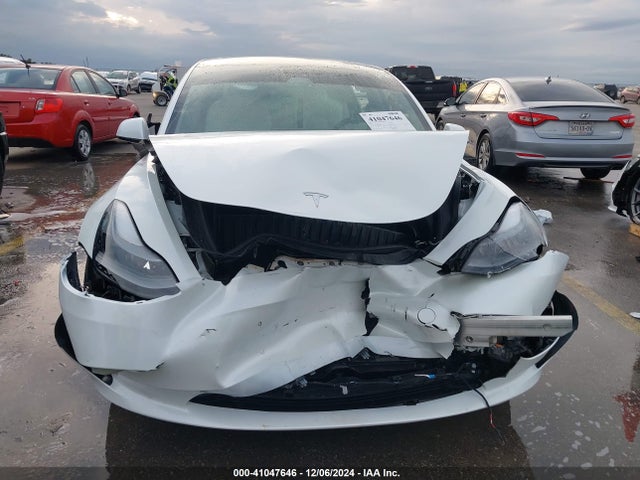 Tesla Model 3 Rear-wheel Drive 2023 5YJ3E1EA3PF652824 Image 11