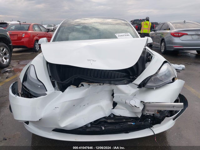 2023 TESLA MODEL 3 5YJ3E1EA3PF652824 Photo 5