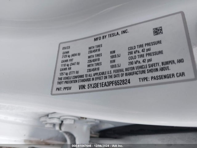 2023 TESLA MODEL 3 5YJ3E1EA3PF652824 Photo 8