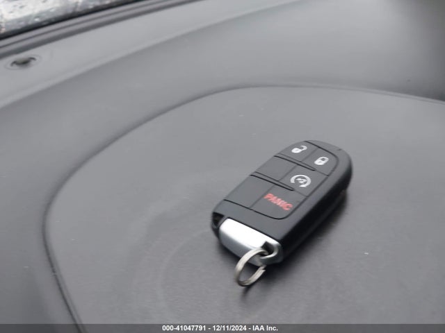 3C4PDDGGXFT740583 Dodge Journey Crossroad