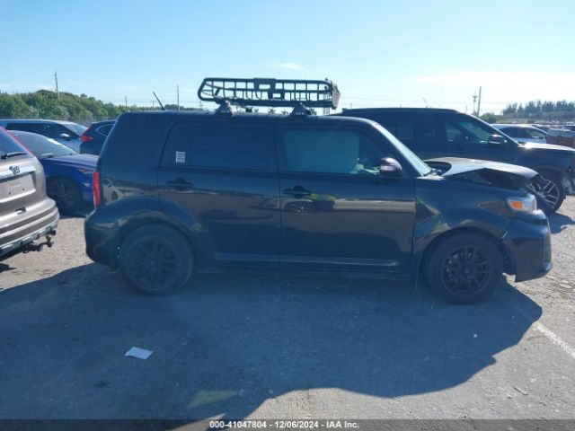 JTLZE4FE5FJ080566 Scion Xb 686 Parklan Edition
