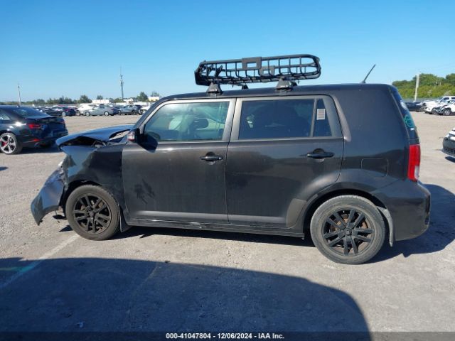 JTLZE4FE5FJ080566 Scion Xb 686 Parklan Edition