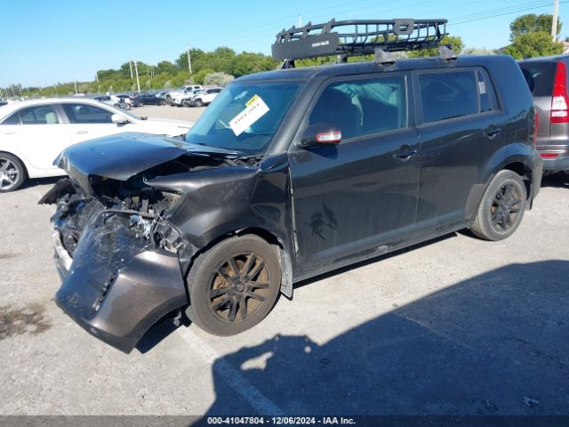 JTLZE4FE5FJ080566 Scion Xb 686 Parklan Edition