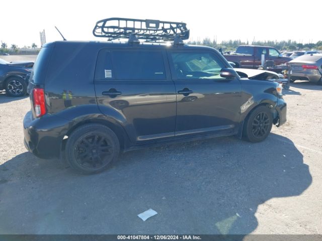 JTLZE4FE5FJ080566 Scion Xb 686 Parklan Edition