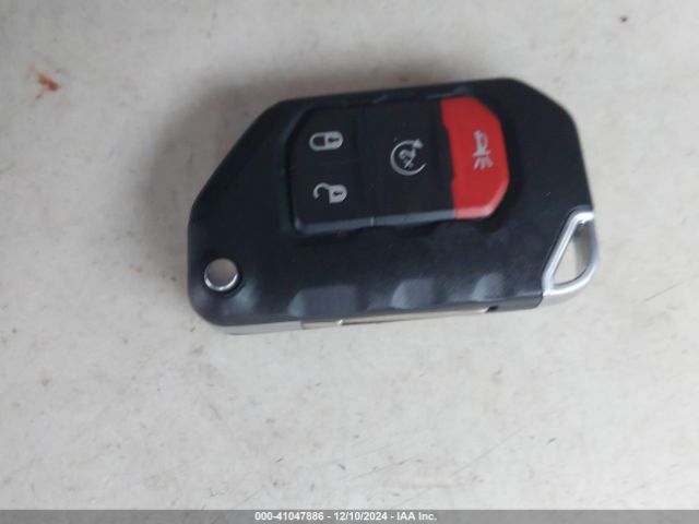 1C4HJXEN9MW613766 Jeep Wrangler Unlimited Sahara 4x4