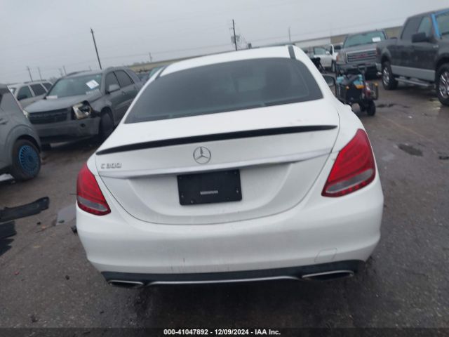 55SWF4JB7GU152304 Mercedes-Benz C-class C 300/luxury/sport