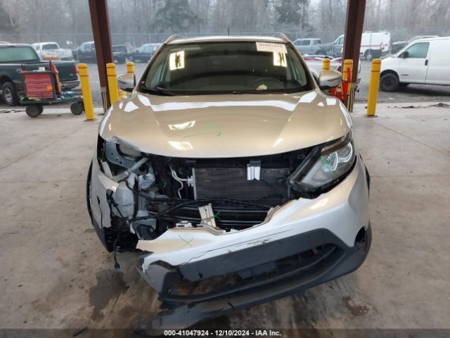 JN1BJ1CR1HW107334 Nissan Rogue Sport Sv