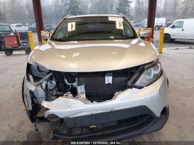 JN1BJ1CR1HW107334 Nissan Rogue Sport Sv