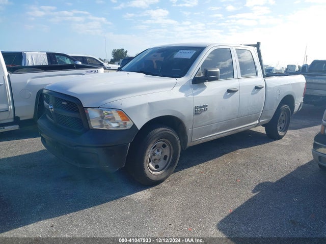 1C6RR7FG3MS507910 RAM 1500 Classic Tradesman  4x4 6'4 Box