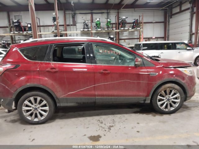 1FMCU9J9XHUB30757 Ford Escape Titanium
