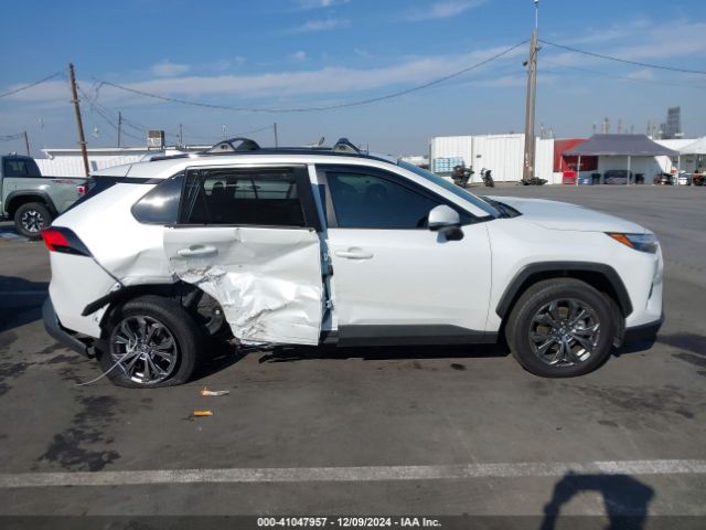 JTMB6RFV1RD550375 Toyota Rav4 Hybrid Xle Premium