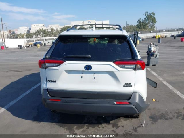 JTMB6RFV1RD550375 Toyota Rav4 Hybrid Xle Premium