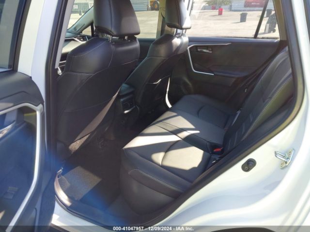 JTMB6RFV1RD550375 Toyota Rav4 Hybrid Xle Premium