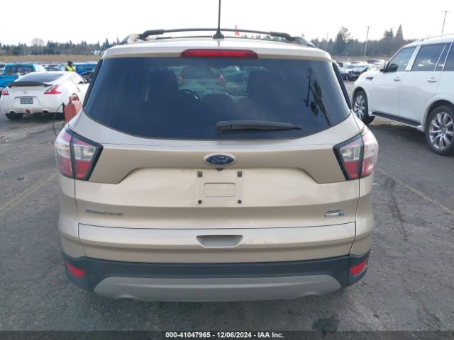 1FMCU9HD4JUA88702 Ford ESCAPE SEL