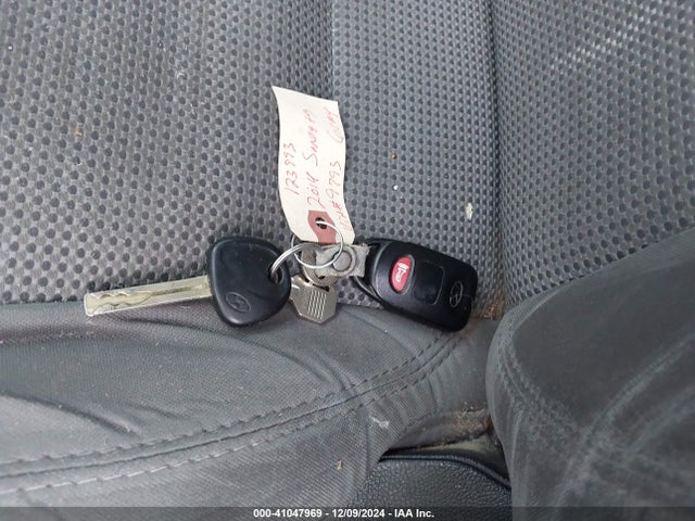 5NPEB4AC0EH929793 Hyundai SONATA GLS